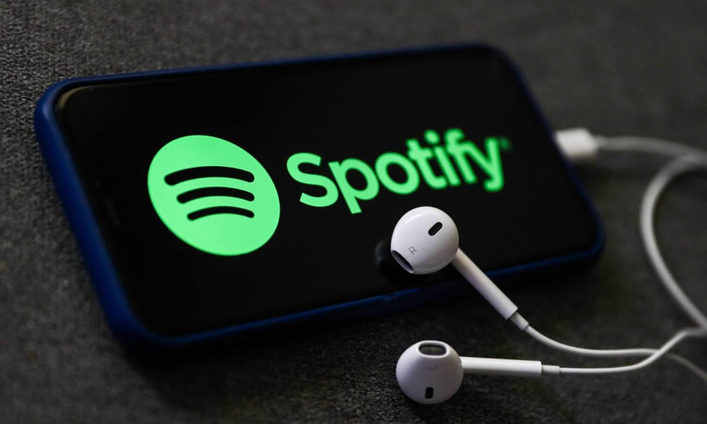 Comienza la purga en Spotify: el servicio elimina miles de canciones generadas por IA